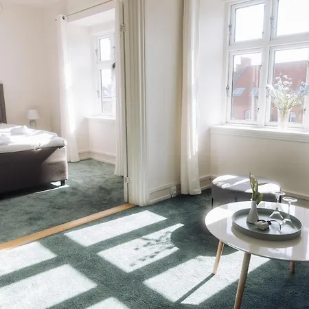 里登朗德酒店 酒店