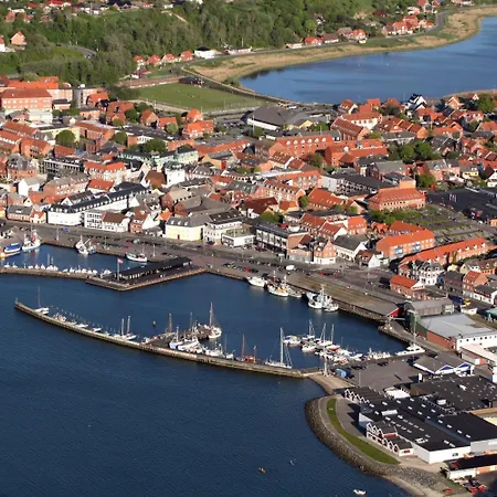 Hotel Lidenlund 3*