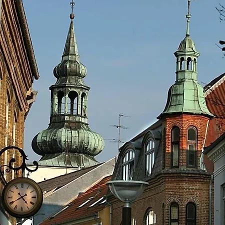 Hotel Lidenlund 3*