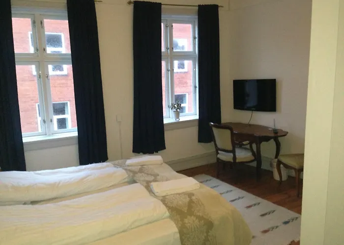Lidenlund 3*